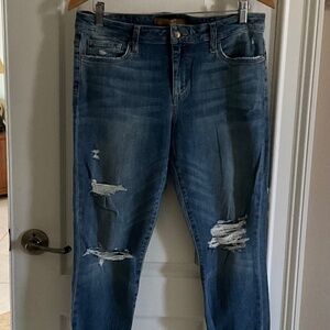 EUC Joe’s Jeans in Premium Denim Cuff Crop 31